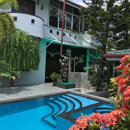 Avon Villa Hikkaduwa Esterno foto