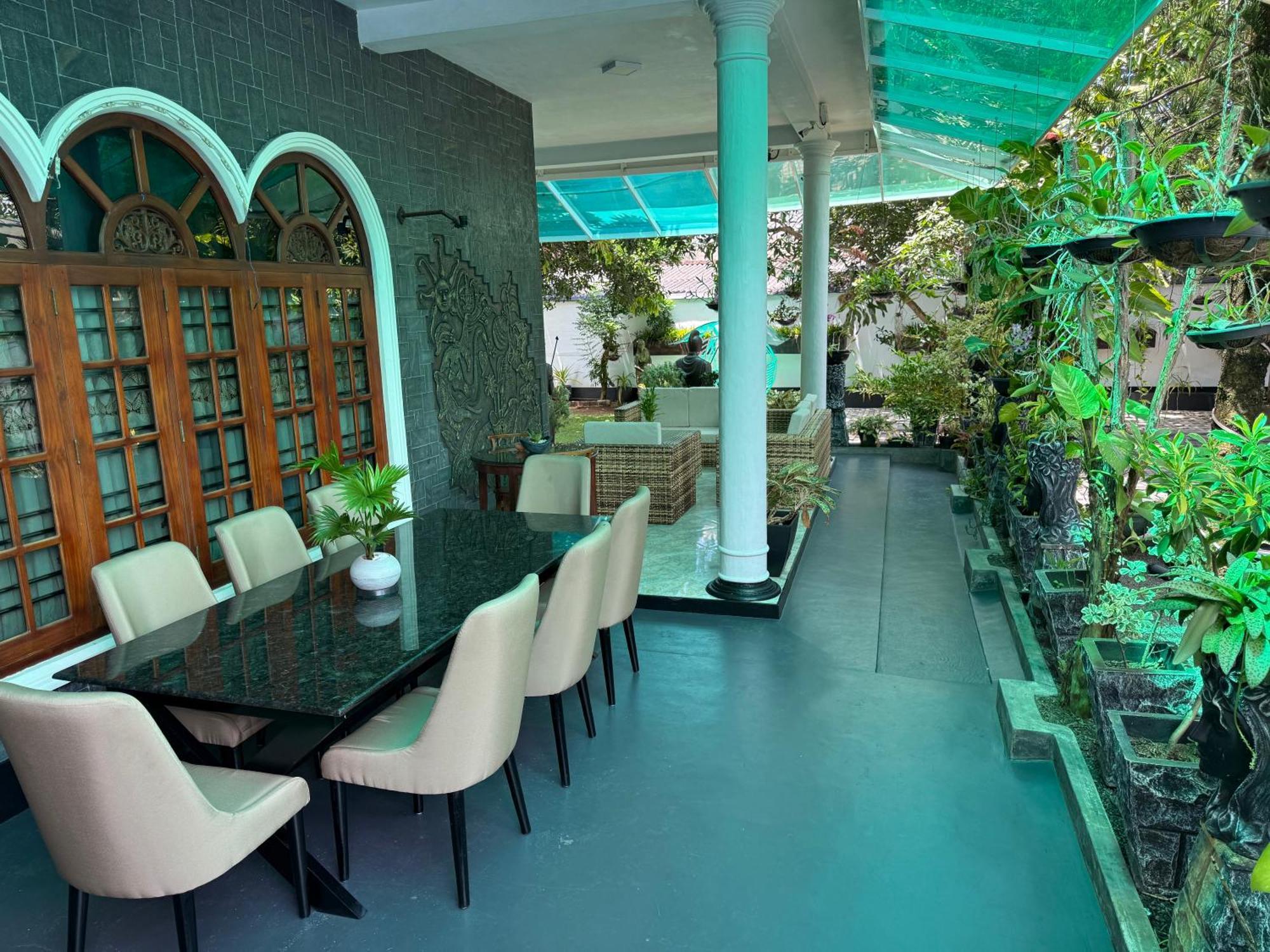 Avon Villa Hikkaduwa Esterno foto